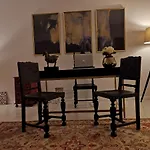 Vogue 23 Boutique Hotel In Cascais